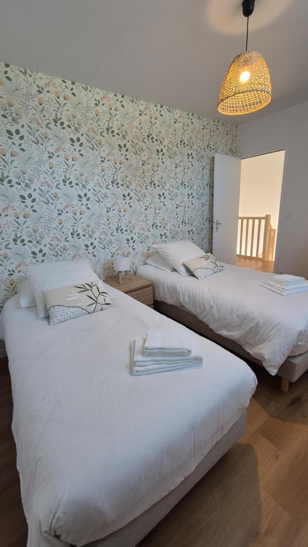 Chambres D'Hotes & Gites - Domaine Les Sources 포르바일 외부 사진