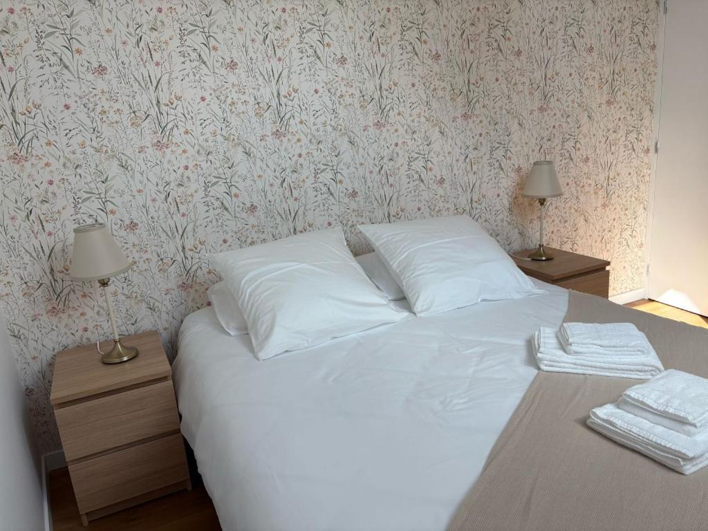 Chambres D'Hotes & Gites - Domaine Les Sources 포르바일 외부 사진