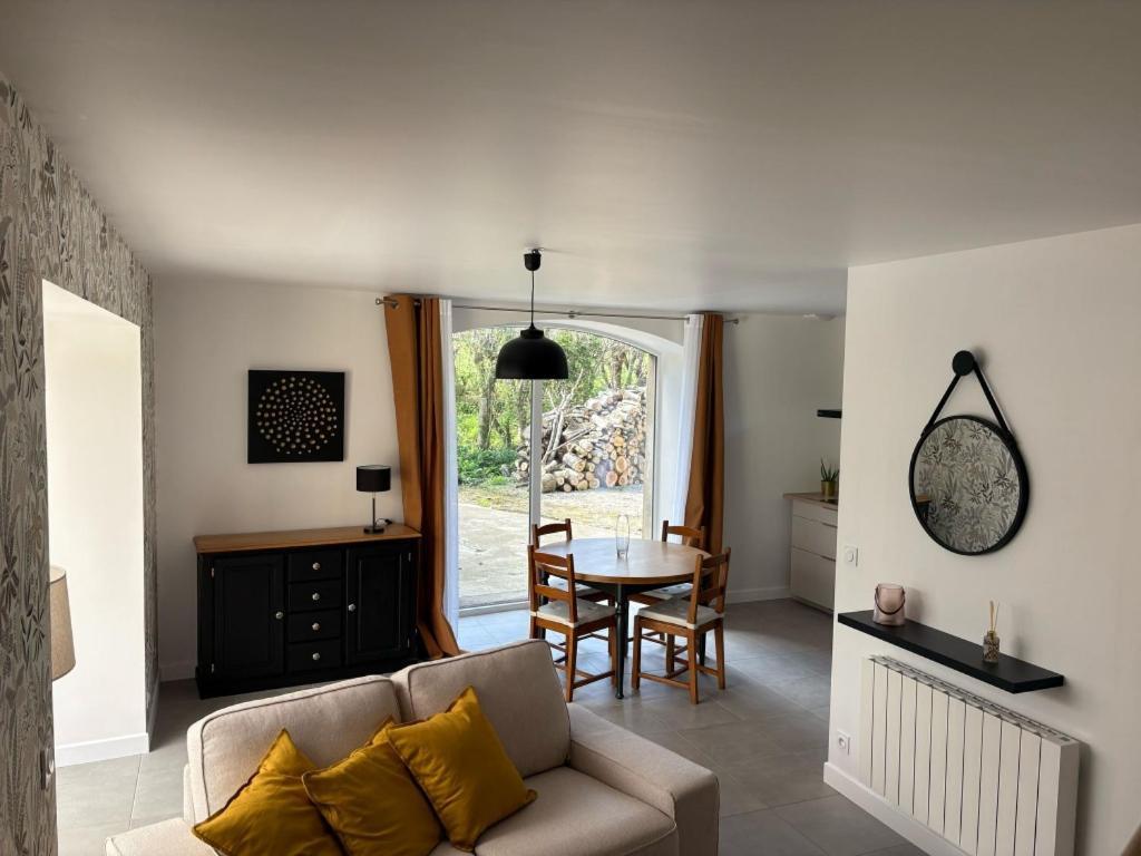 Chambres D'Hotes & Gites - Domaine Les Sources 포르바일 외부 사진
